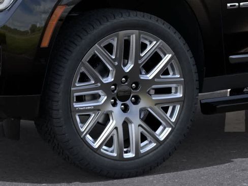New 2026 GMC Yukon XL Denali Ultimate w/ LPO, Illumination Package AWD/4WD image 9