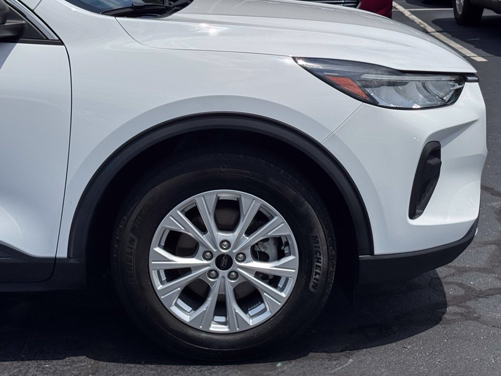 Used 2024 Ford Escape Active FWD image 42