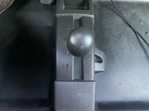 Used 2018 Chevrolet Silverado 2500 W/T image 15