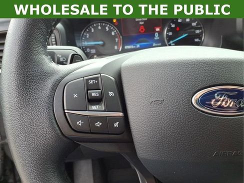 Used 2020 Ford Explorer XLT w/ Comfort Package AWD/4WD image 15