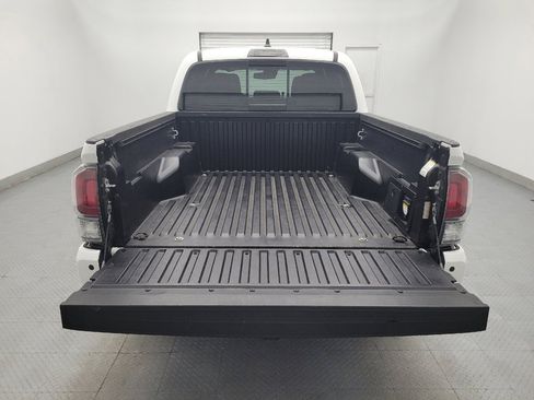 Used 2023 Toyota Tacoma TRD Off-Road w/ Technology Package AWD/4WD image 29