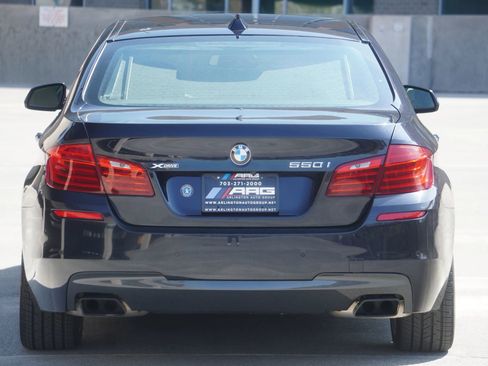 Used 2016 BMW 550i xDrive Sedan AWD/4WD image 18