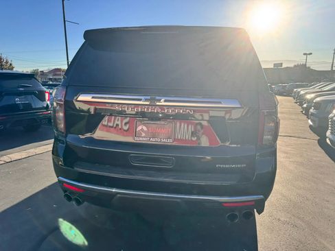 Used 2021 Chevrolet Suburban Premier w/ Premium Package image 5