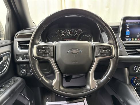 Used 2021 Chevrolet Suburban Z71 image 16