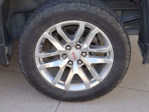 Used 2021 GMC Sierra 1500 SLT AWD/4WD image 30