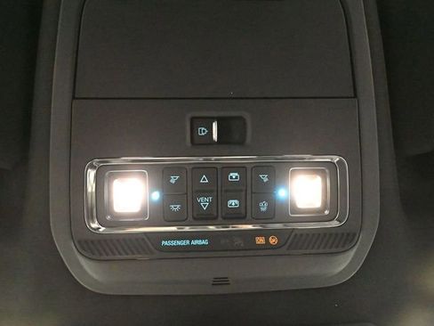 Used 2025 Ford F250 Platinum image 36