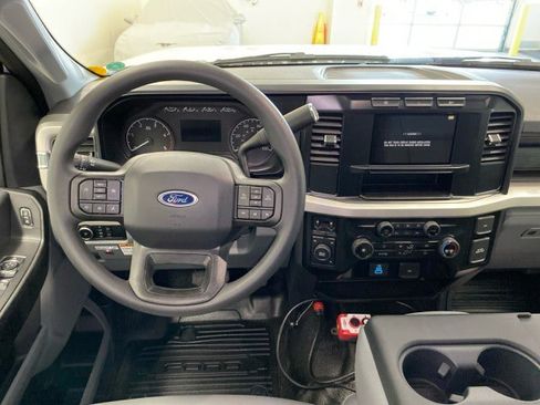 New 2024 Ford F550 4x4 SuperCab Super Duty image 17