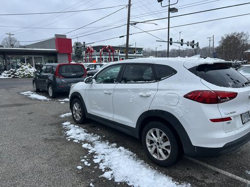 Used 2019 Hyundai Tucson SE image 7