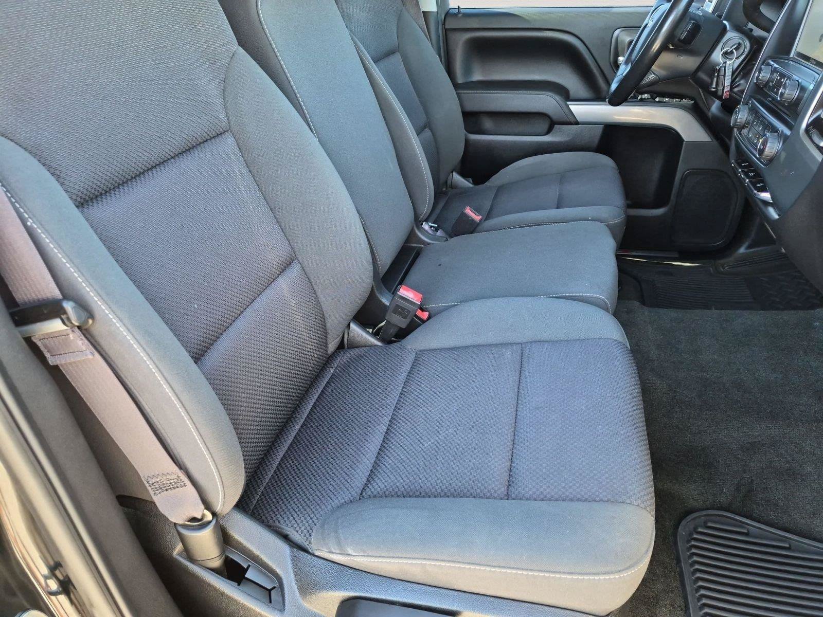 Used 2017 Chevrolet Silverado 1500 LT AWD/4WD image 16