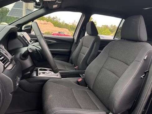 Used 2019 Honda Passport Sport image 12