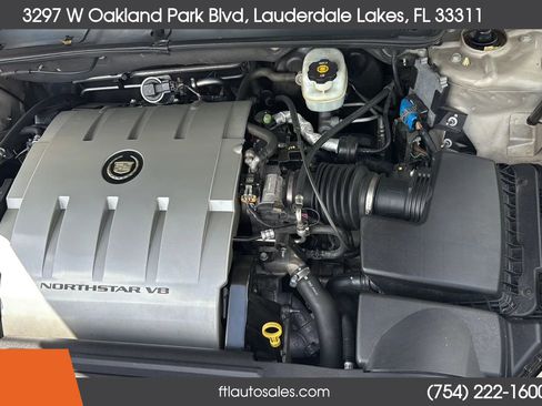 Used 2007 Cadillac DTS w/ Trunk Convenience Package image 88