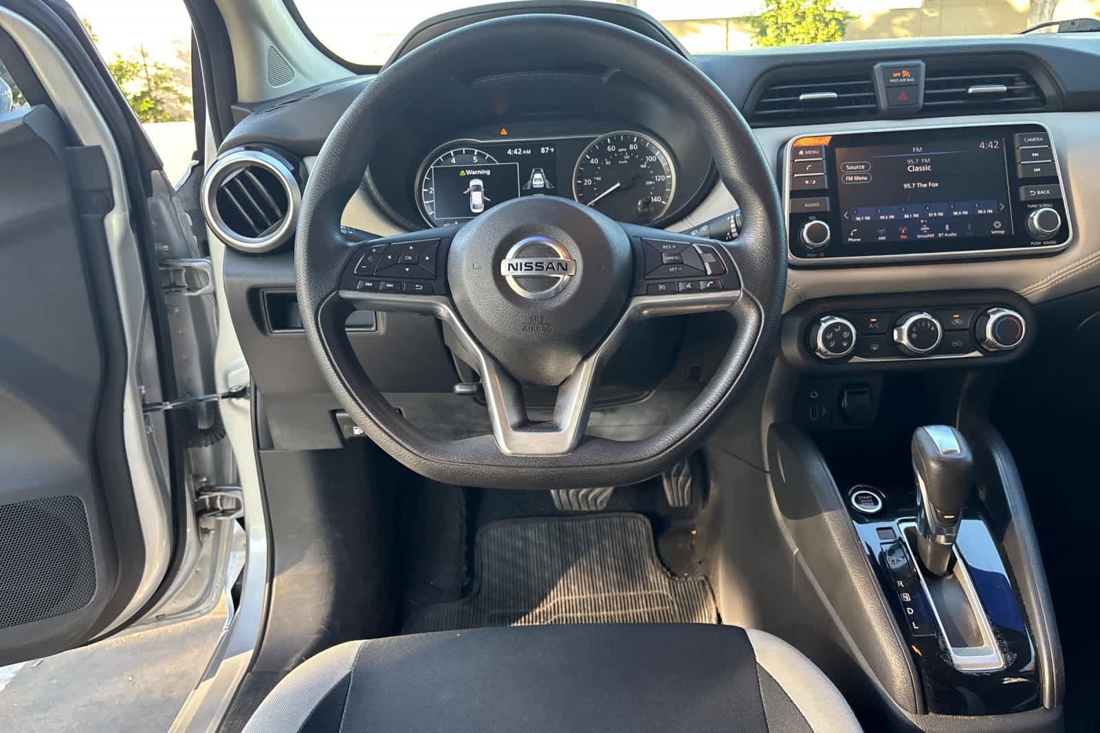 Used 2020 Nissan Versa SV FWD image 16