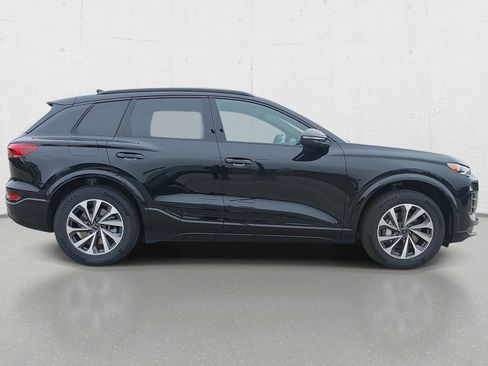 New 2027 Audi Q6 e-tron Premium AWD/4WD image 4