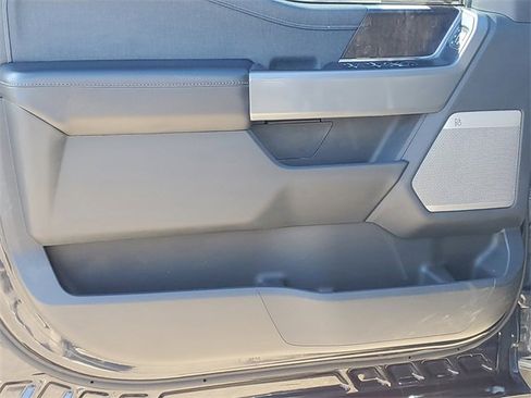 Used 2022 Ford F150 Lariat w/ Equipment Group 501A Mid image 27