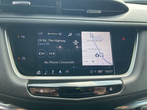 Used 2023 Cadillac XT5 Sportv w/ LPO, Floor Liner Package AWD/4WD image 20