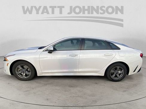 Used 2023 Kia K5 LXS image 4