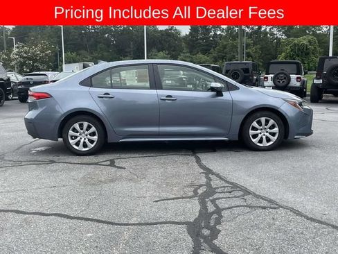 Used 2023 Toyota Corolla LE FWD image 6