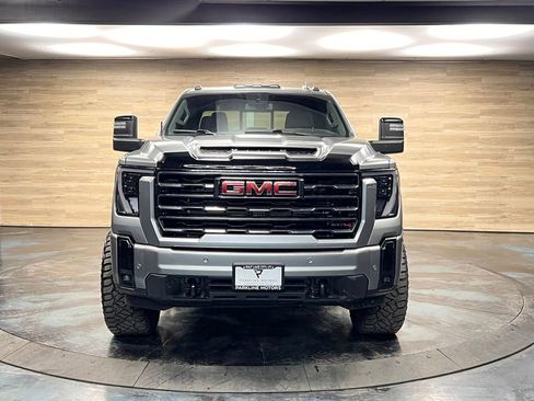 Used 2024 GMC Sierra 2500 AT4 w/ AT4 Preferred Package image 19