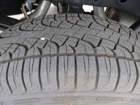 Used 2025 Ford F150 XL AWD/4WD image 27