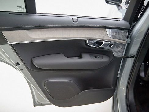 New 2026 Volvo XC90 B6 Ultra w/ Lounge Package image 20