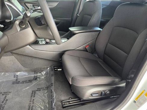 Used 2024 Chevrolet Malibu LT image 15