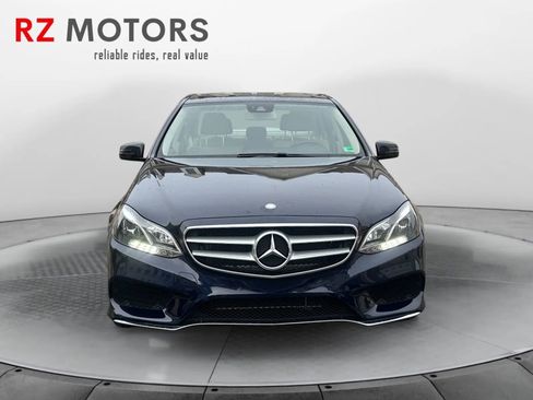 Used 2016 Mercedes-Benz E 350 4MATIC Sedan w/ Premium Package image 8