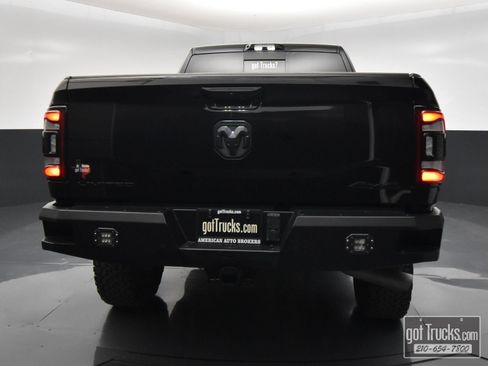Used 2024 RAM 2500 Limited AWD/4WD image 6