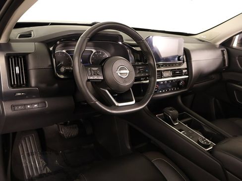 Used 2023 Nissan Pathfinder SL w/ SL Premium Package AWD/4WD image 30