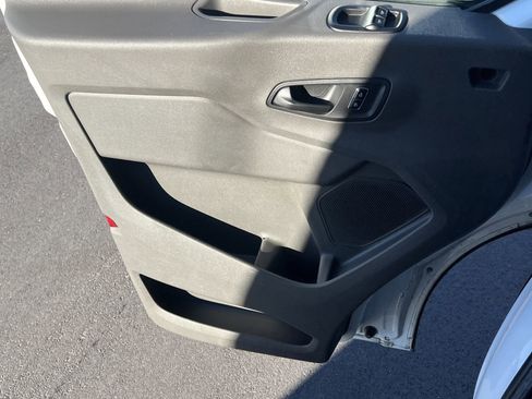 Certified 2023 Ford Transit 350 XLT image 17