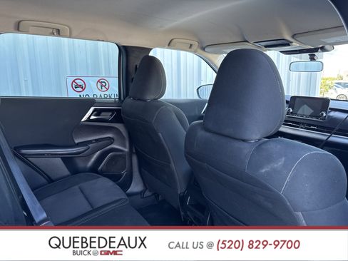 Used 2022 Mitsubishi Outlander ES image 39