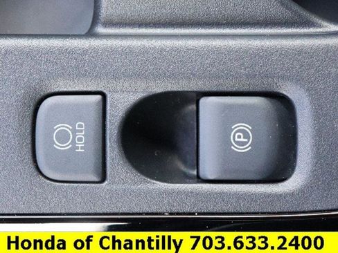 Used 2023 Toyota Corolla SE image 19