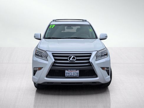 Used 2017 Lexus GX 460 Premium w/ Premium Package AWD/4WD image 2