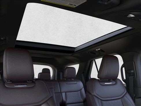 New 2026 Ford Explorer Platinum image 22