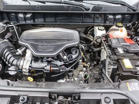 Used 2019 Cadillac XT5 AWD image 40