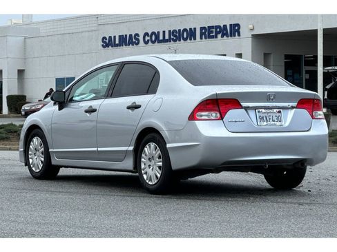 Used 2010 Honda Civic DX-VP image 6