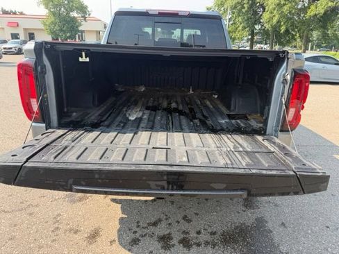 Used 2021 GMC Sierra 1500 AT4 w/ AT4 Preferred Package AWD/4WD image 13