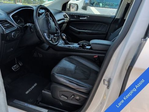 Used 2015 Ford Edge Sport w/ Equipment Group 401A AWD/4WD image 14