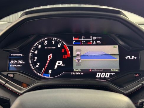 Used 2015 Lamborghini Huracan LP 610-4 image 18