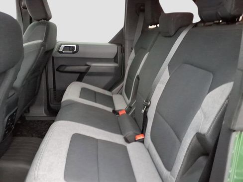 Used 2023 Ford Bronco Big Bend image 14