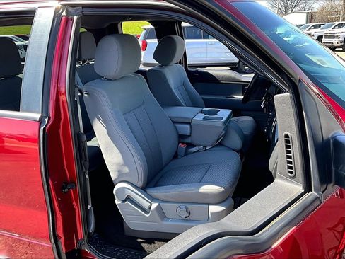 Used 2014 Ford F150 XLT w/ XLT Chrome Package image 7
