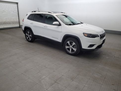 Used 2019 Jeep Cherokee Limited AWD/4WD image 11