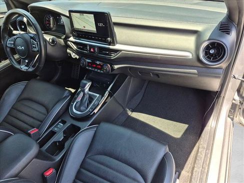 Used 2023 Kia Forte GT-Line w/ GT-Line Premium Package FWD image 19
