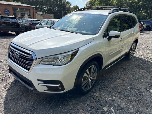 Used 2019 Subaru Ascent Limited image 3