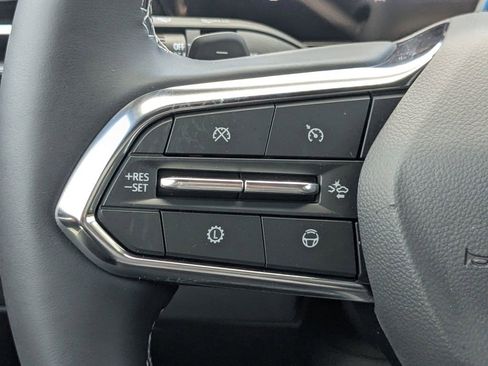 New 2026 Chevrolet Traverse Z71 w/ Enhanced Driving Package AWD/4WD image 23