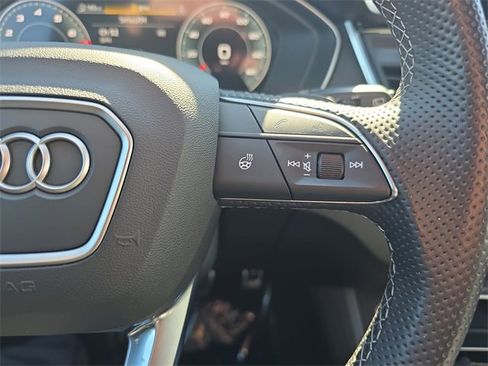 Used 2022 Audi SQ5 Premium Plus w/ Premium Plus Package image 21