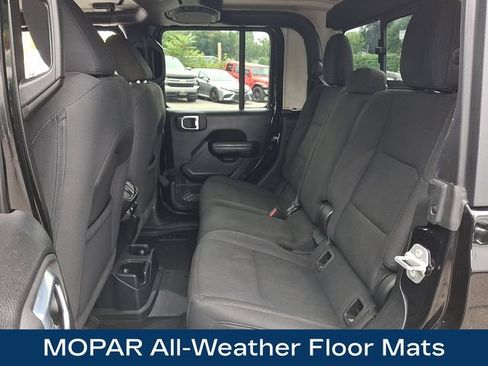 Used 2021 Jeep Gladiator Sport AWD/4WD image 19