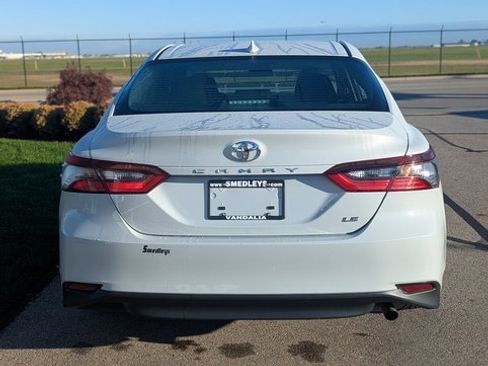 Used 2023 Toyota Camry LE image 8