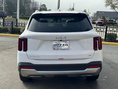New 2026 Kia Sorento S AWD/4WD image 5