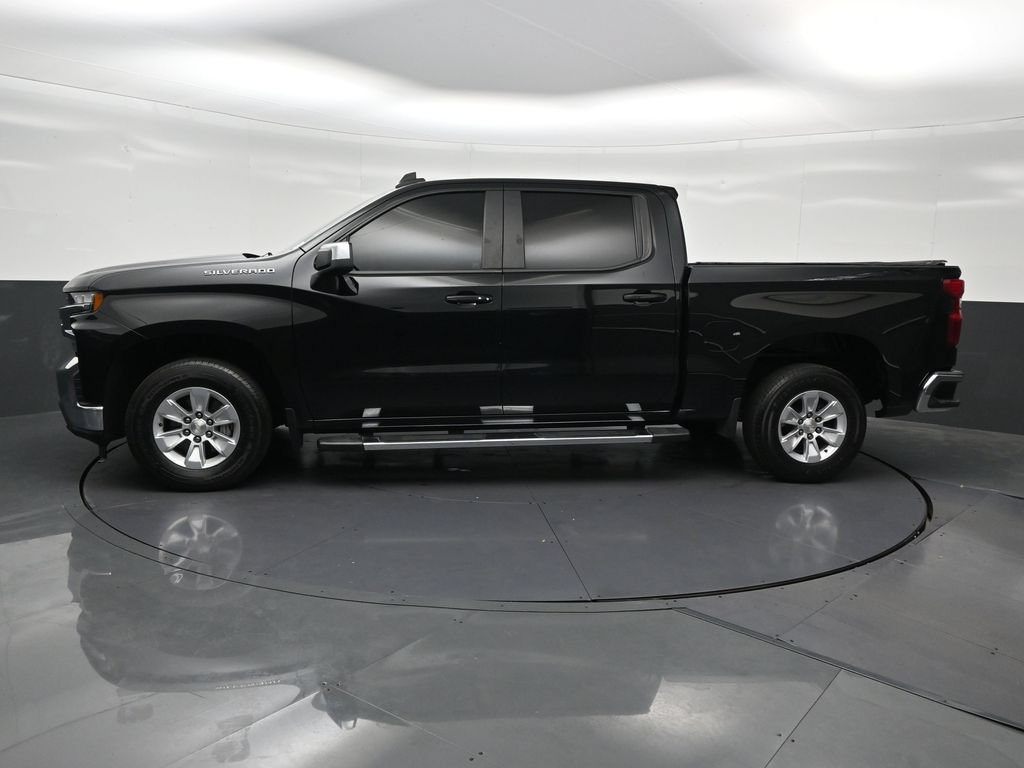 Used 2022 Chevrolet Silverado 1500 LT RWD image 2