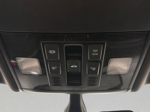 Used 2019 Volkswagen Jetta R-Line FWD image 23